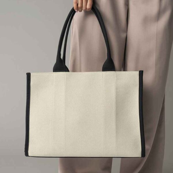 Quadra Puerto Large Tote Bag Thumbnail